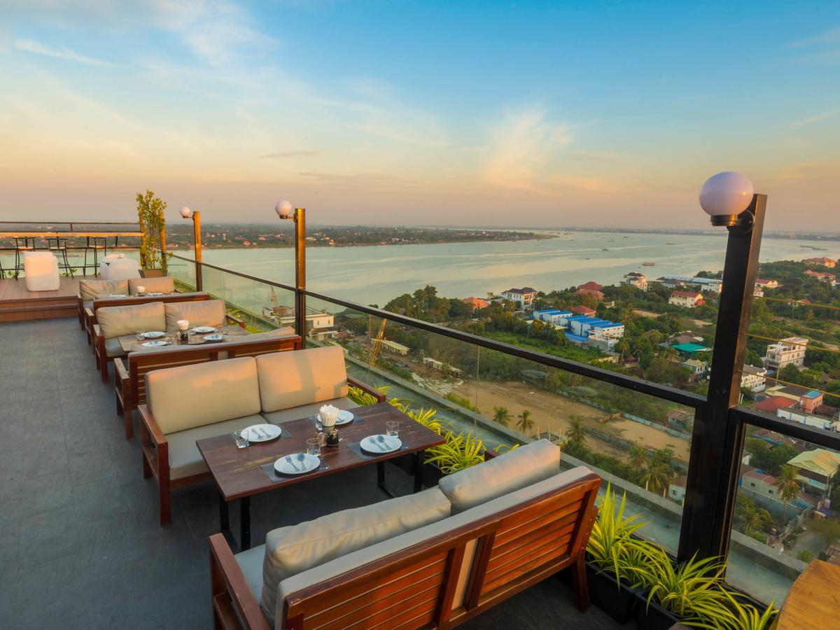 Mekongview 1 Condotel Phnom Penh Exterior foto